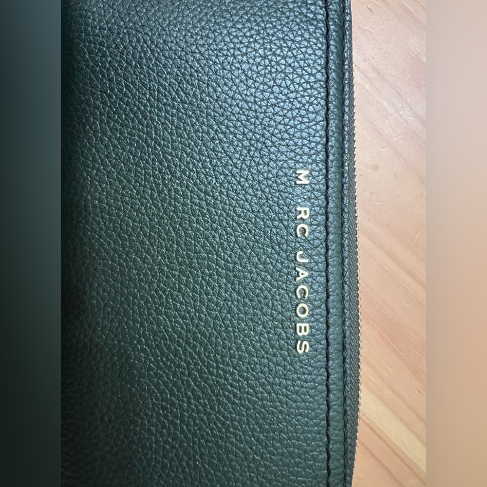 Marc Jacob continental wallet green
